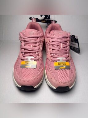 AVIA Women's 5000 Performance Sneakers Odor Control Barbie Pink Size 7 NWT
